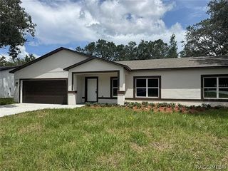 2007 W Hampshire Boulevard, Citrus Springs, FL 34434