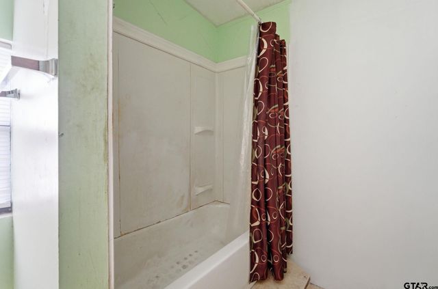 10661 W County Road 152, Bullard, TX 75757