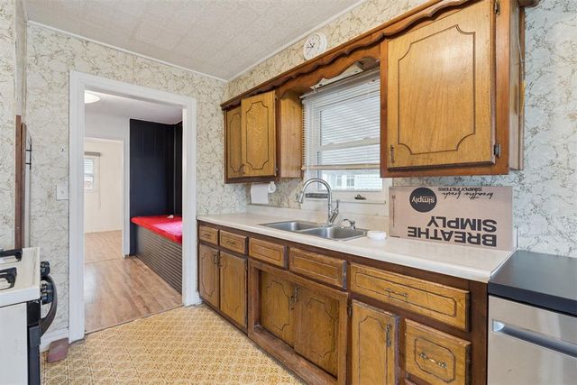 1951 N Louisa Avenue, Shawnee, OK 74804