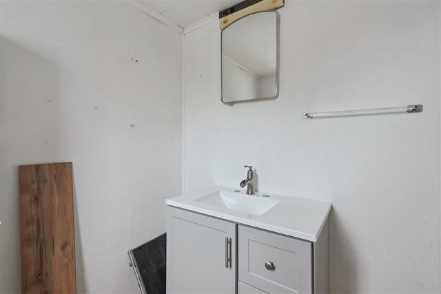 1951 N Louisa Avenue, Shawnee, OK 74804