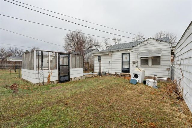1951 N Louisa Avenue, Shawnee, OK 74804