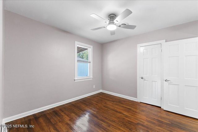 5026 COLONIAL Avenue, Jacksonville, FL 32210