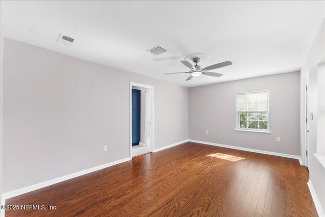 5026 COLONIAL Avenue, Jacksonville, FL 32210