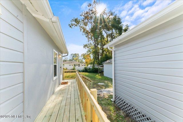 5026 COLONIAL Avenue, Jacksonville, FL 32210