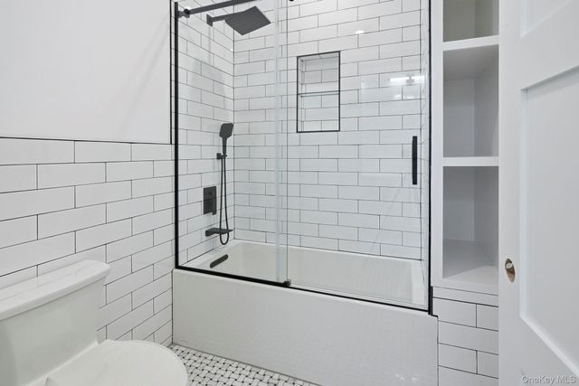 31 Gedney Way, White Plains, NY 10605