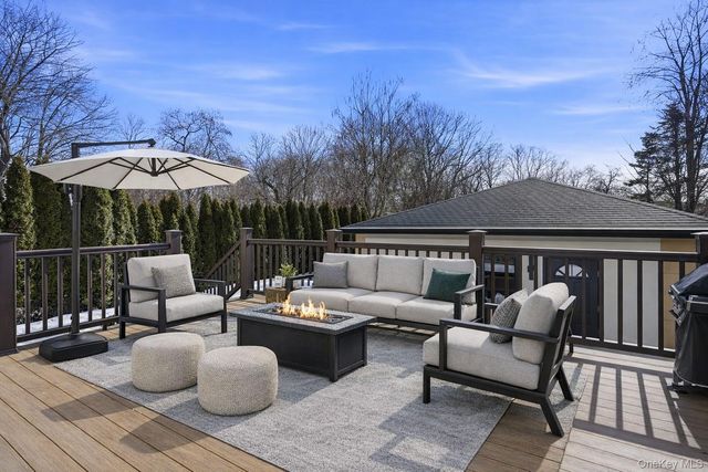 31 Gedney Way, White Plains, NY 10605