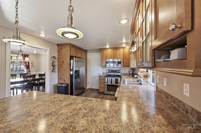 5702 E Victory Rd., Nampa, ID 83687