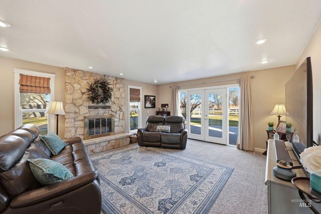 5702 E Victory Rd., Nampa, ID 83687