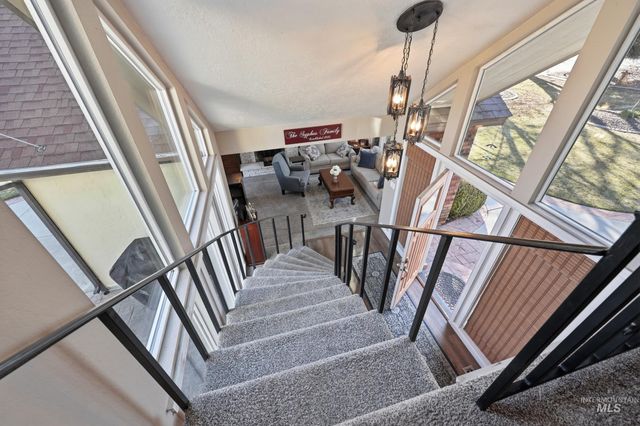 5702 E Victory Rd., Nampa, ID 83687