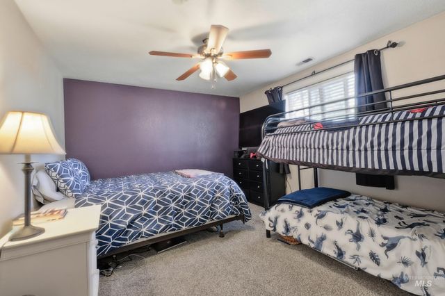 5702 E Victory Rd., Nampa, ID 83687