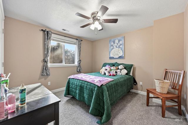 5702 E Victory Rd., Nampa, ID 83687