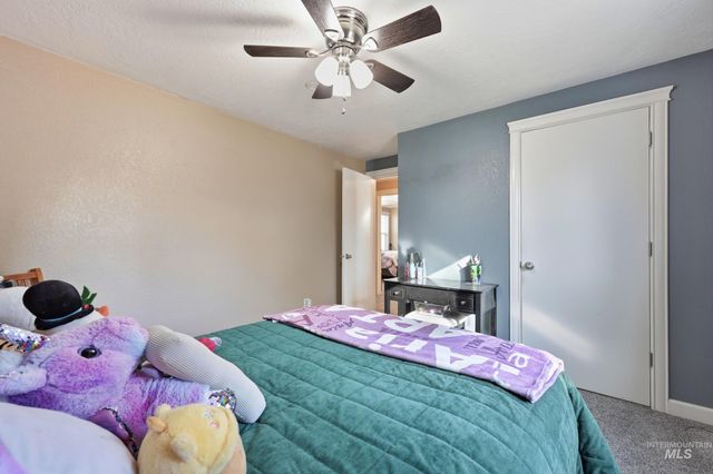 5702 E Victory Rd., Nampa, ID 83687