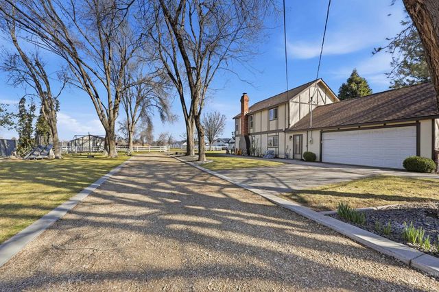 5702 E Victory Rd., Nampa, ID 83687