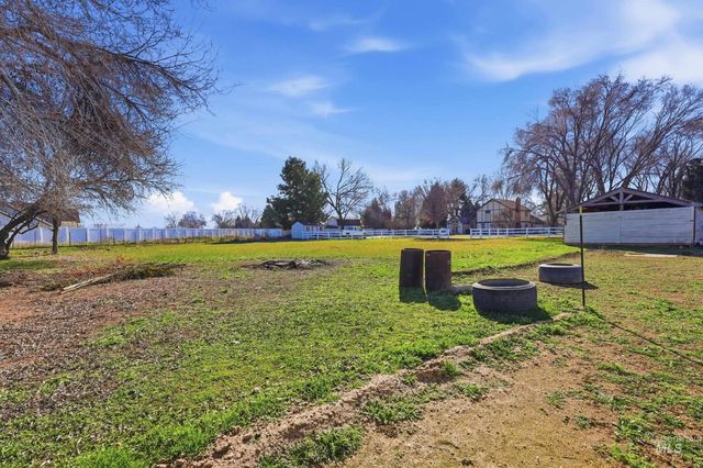 5702 E Victory Rd., Nampa, ID 83687