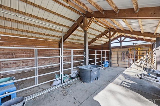 5702 E Victory Rd., Nampa, ID 83687