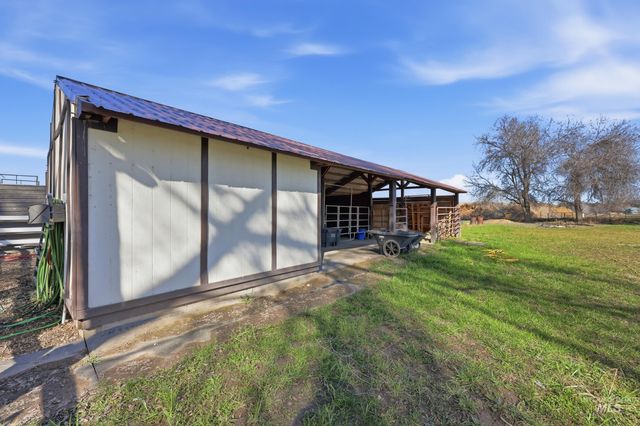 5702 E Victory Rd., Nampa, ID 83687