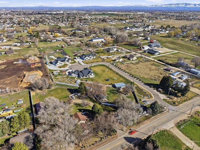5702 E Victory Rd., Nampa, ID 83687