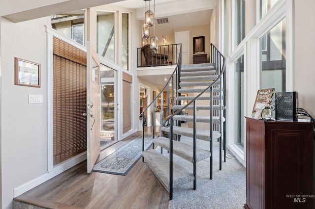 5702 E Victory Rd., Nampa, ID 83687