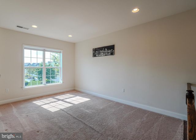 58 EDRIS LN, Mechanicsburg, PA 17050