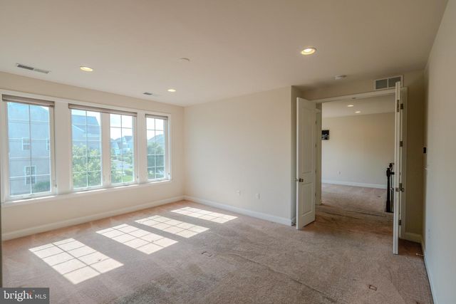 58 EDRIS LN, Mechanicsburg, PA 17050