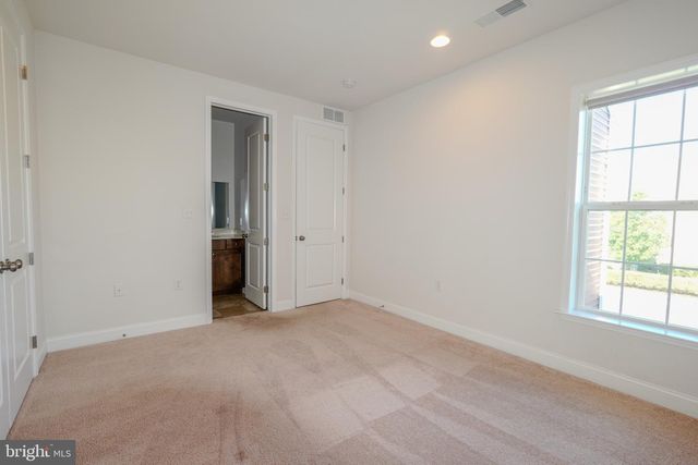 58 EDRIS LN, Mechanicsburg, PA 17050