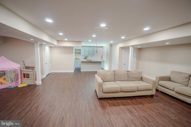 58 EDRIS LN, Mechanicsburg, PA 17050