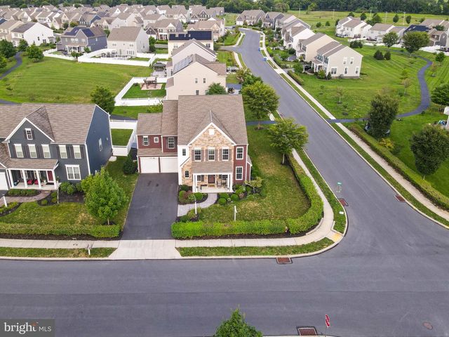 58 EDRIS LN, Mechanicsburg, PA 17050