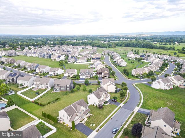 58 EDRIS LN, Mechanicsburg, PA 17050