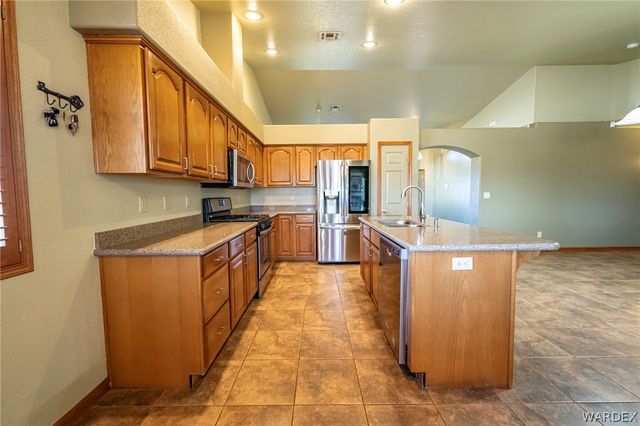 2633 Bar Boot Street, Kingman, AZ 86401