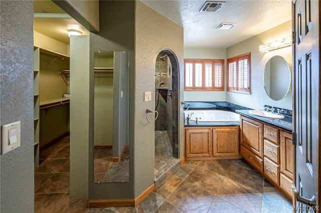 2633 Bar Boot Street, Kingman, AZ 86401