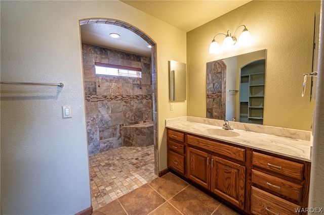 2633 Bar Boot Street, Kingman, AZ 86401