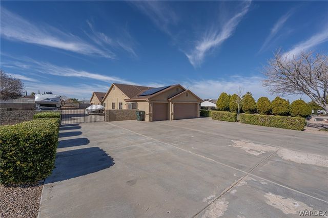 2633 Bar Boot Street, Kingman, AZ 86401