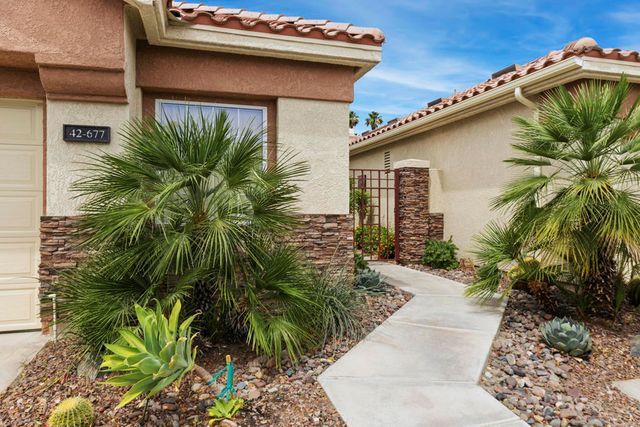 42677 Turqueries Avenue, Palm Desert, CA 92211