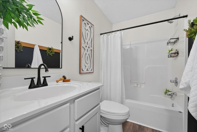 10127 W 500 S, Kirklin, IN 46050