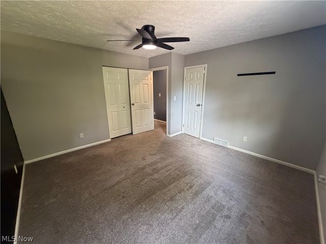 1950 Woodland Drive, Columbiana, OH 44408