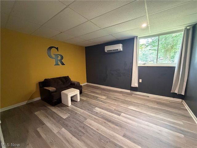 1950 Woodland Drive, Columbiana, OH 44408