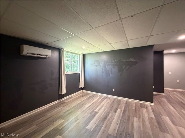 1950 Woodland Drive, Columbiana, OH 44408