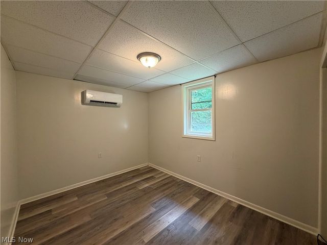 1950 Woodland Drive, Columbiana, OH 44408