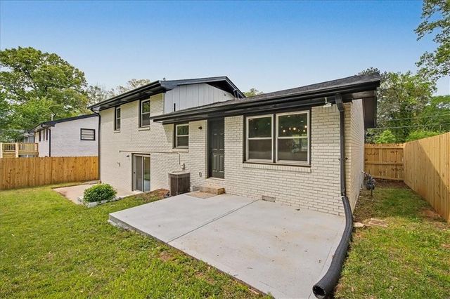 631 Church Street NW, Atlanta, GA 30318