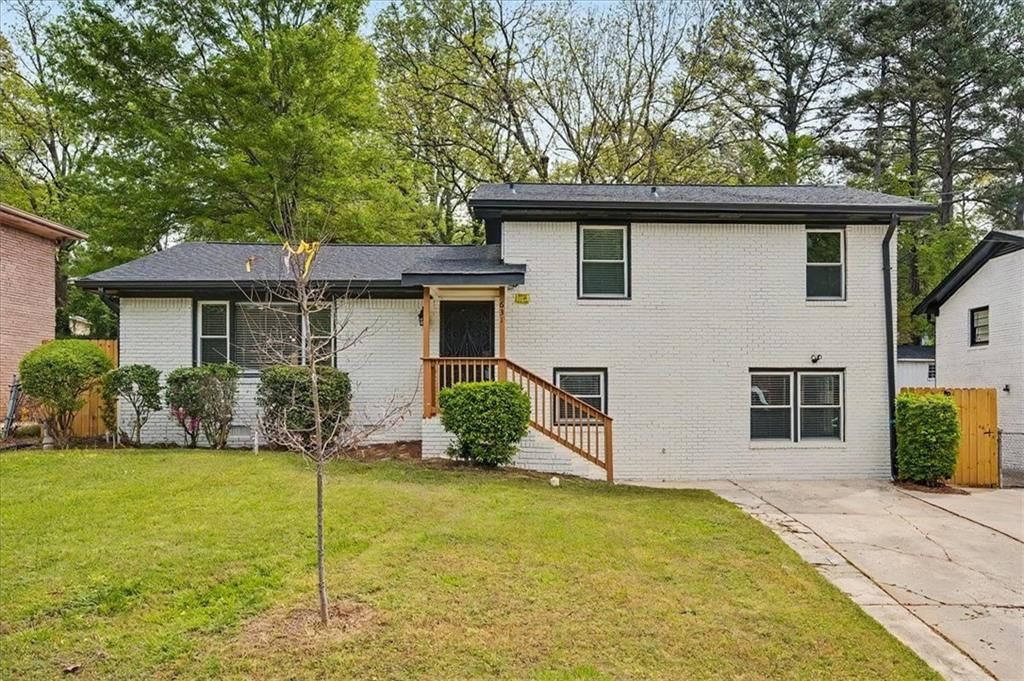 631 Church Street NW, Atlanta, GA 30318