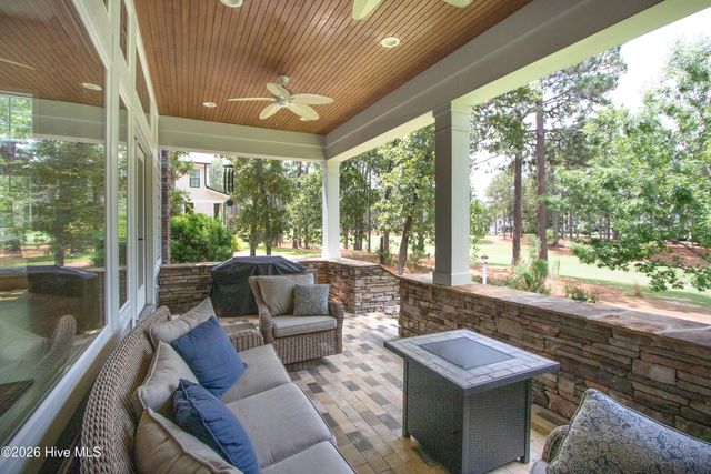 12 Fortrose Circle, Pinehurst, NC 28374