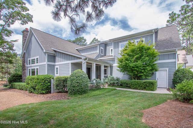12 Fortrose Circle, Pinehurst, NC 28374