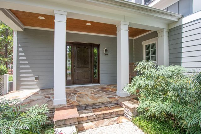 12 Fortrose Circle, Pinehurst, NC 28374