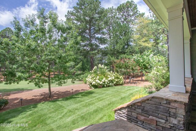 12 Fortrose Circle, Pinehurst, NC 28374