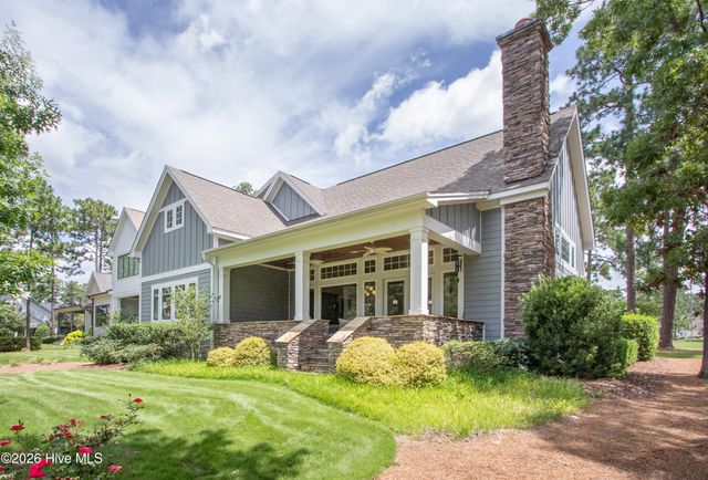 12 Fortrose Circle, Pinehurst, NC 28374