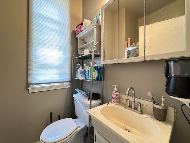 2341 N LEAVITT Avenue CH, Chicago, IL 60647