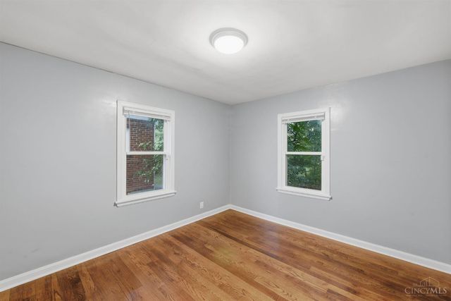 6924 Gloria Drive, North College Hill, OH 45239