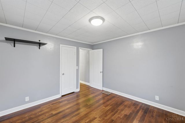 6924 Gloria Drive, North College Hill, OH 45239