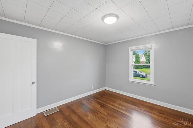 6924 Gloria Drive, North College Hill, OH 45239