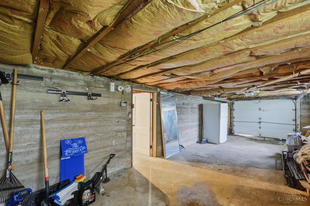 6924 Gloria Drive, North College Hill, OH 45239